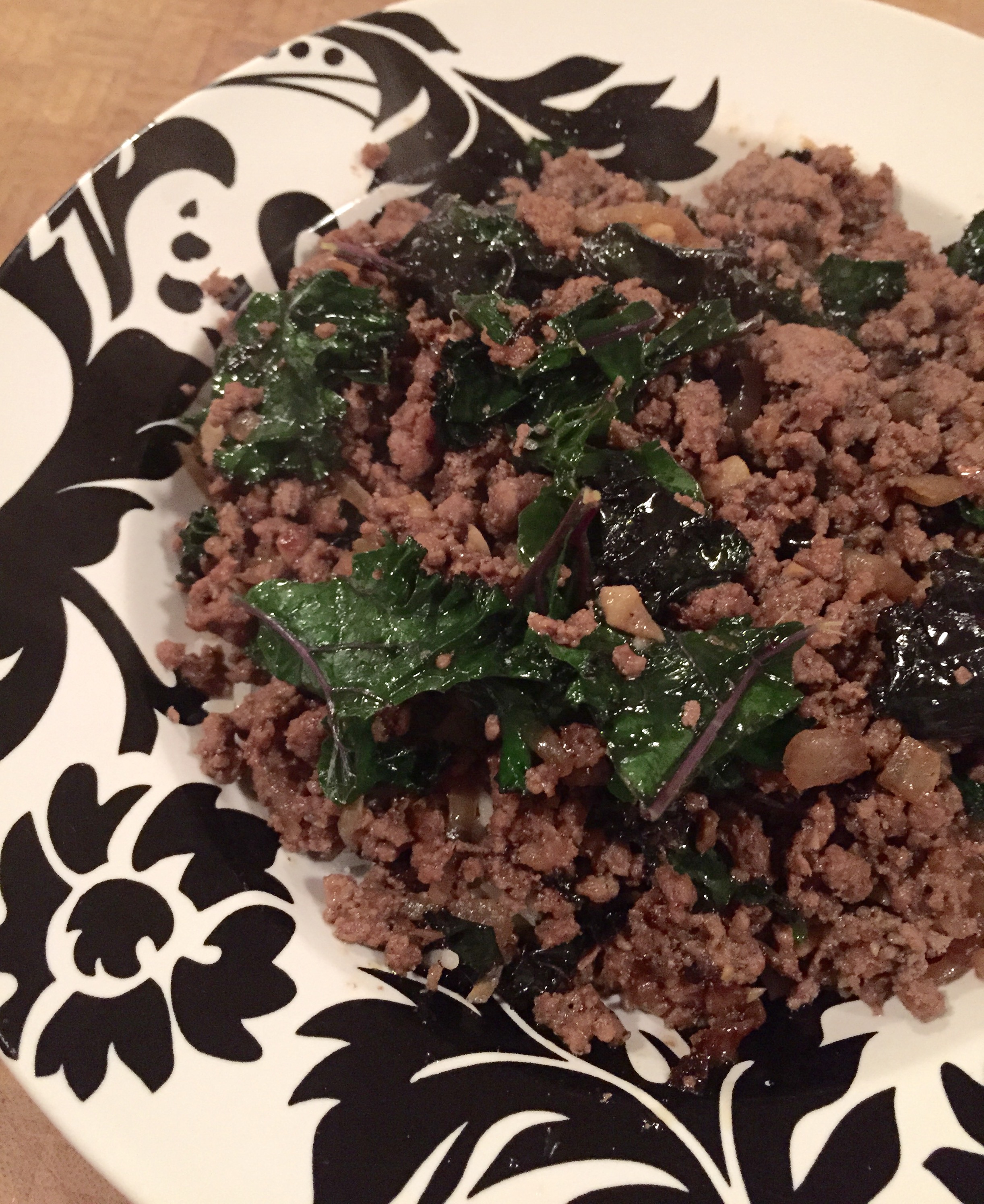 30 Minute Meal- Ground Beef and Kale Bowl - Simply Paleo